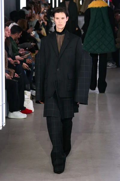 Look 36